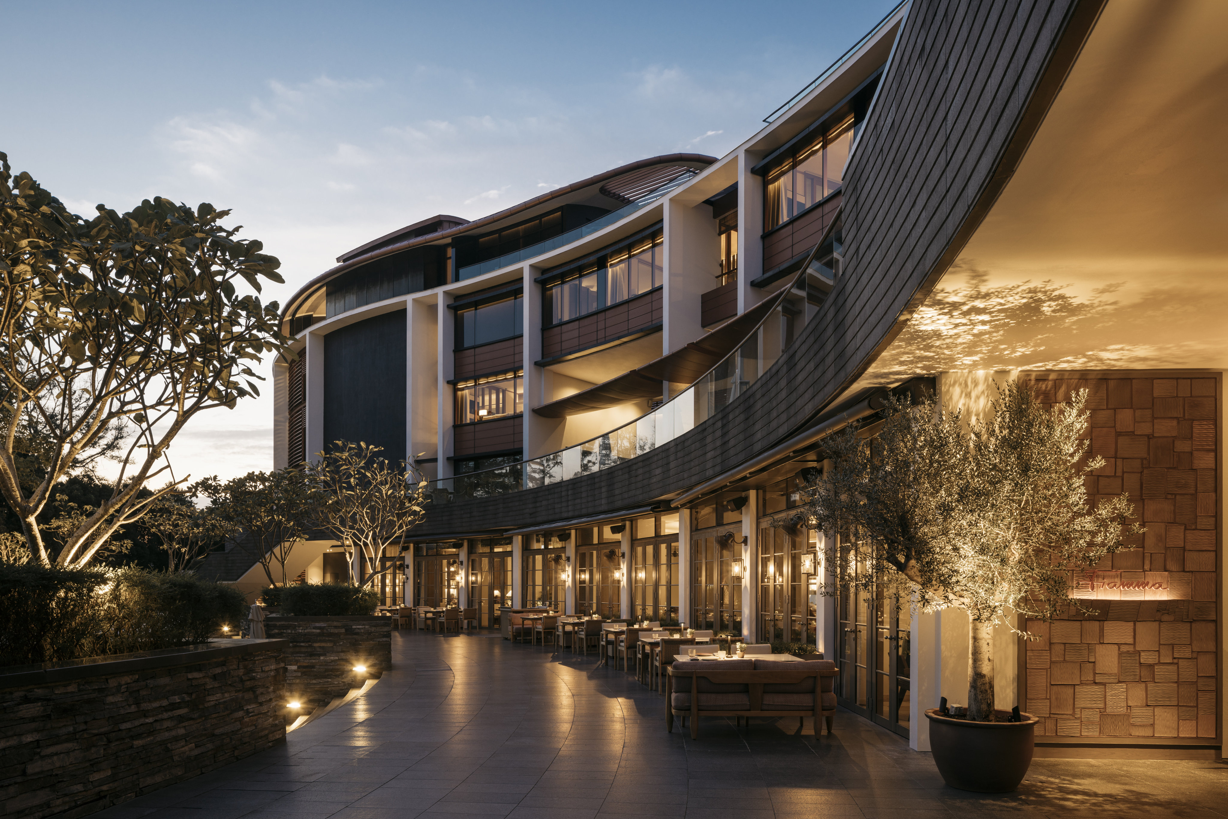 Capella Singapore Hotel Overview