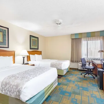 La Quinta Inn & Suites by Wyndham El Paso East Hotels near El Paso Saddleblanket