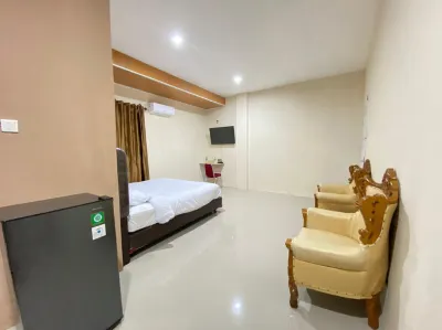 The Wish Hotel Syariah Solok Hotels in Santur