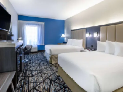 Baymont by Wyndham la Vergne Hotels in La Vergne