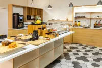 佩皮尼昂假日飯店 - 早餐