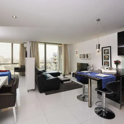 RK Suite Hotel Hotels near Palacio de Ferro