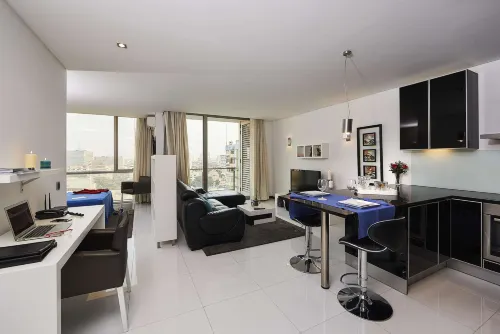 RK Suite Hotel - 4 Sao