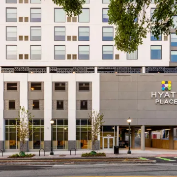 Hyatt Place Atlanta Centennial Park Отели рядом с достопримечательностью «Театр «Табернакл»»