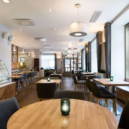 Scandic Plaza Turku Отели рядом с достопримечательностью «Музей музыки Яна Сибелиуса»
