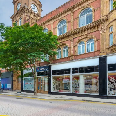 Travelodge London Woolwich Hotel dekat Stasiun Kereta Woolwich Arsenal