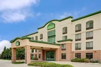 Wingate by Wyndham Fargo - 3-Star