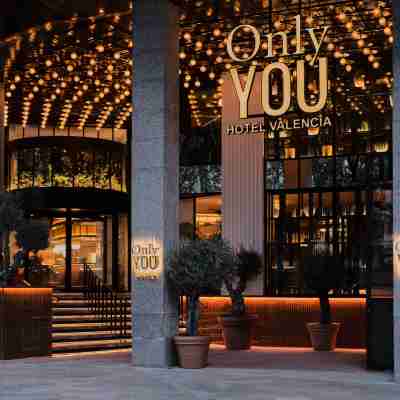 Only YOU Hotel Valencia Hotel Exterior