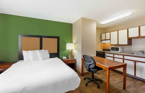 Suburban Studios Copley Akron West Hotels in Copley Township