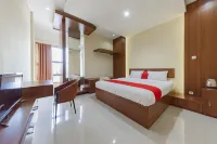 RedDoorz Syariah Near Alun-Alun Pelabuhan Ratu Hotels in Cikidang