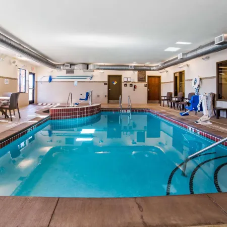 Comfort Inn & Suites