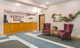 Travelodge by Wyndham St. Louis