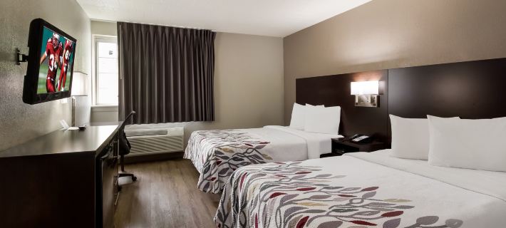 Red Roof Inn New Stanton Отели в г. Уэстморленд Каунти