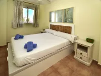 Dunasol Hotels near Port d'Oliva