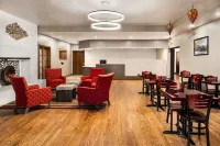 Ramada by Wyndham Albuquerque Airport - Airport Shuttle