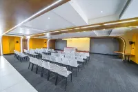 Hotel Devgiri Inn, Sangli فنادق في Sangli