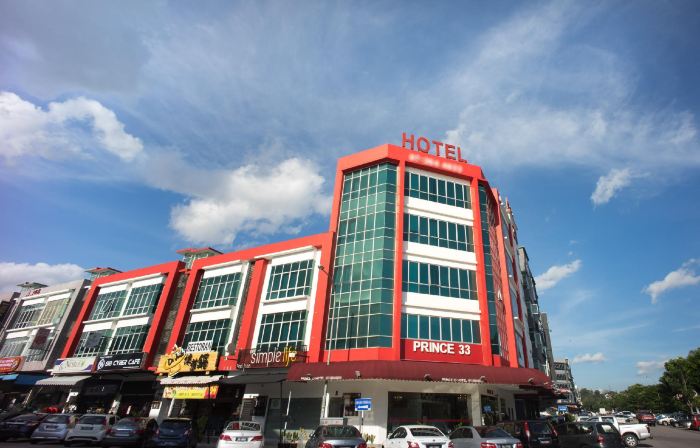Prince 33 Hotel