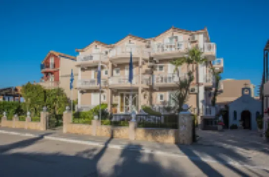 Porto Planos Beach Hotel