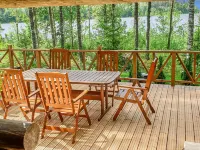 Matruusin Majakka Hotel a Keski-Karjala