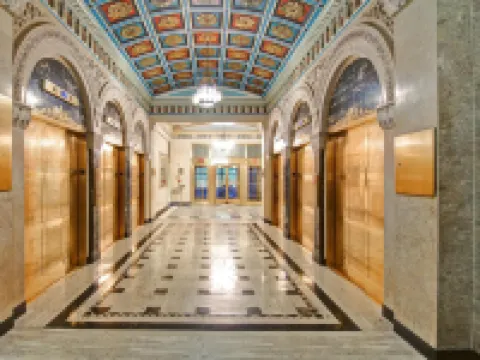 Hampton Inn & Suites Cincinnati-Downtown