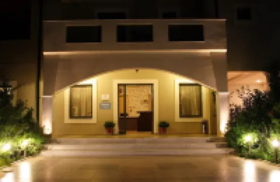 Eleana Boutique Hotel & Blue Infinity