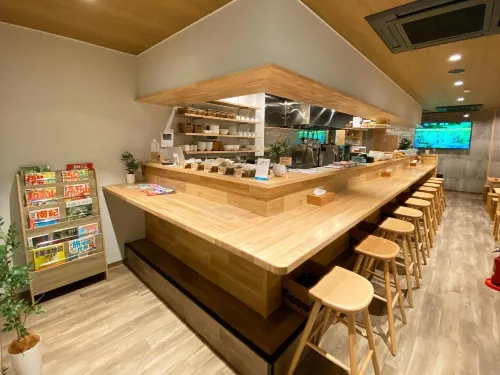 AJITO โฮสเทล & คาเฟ่บาร์ - ที่มีที่จอดรถ