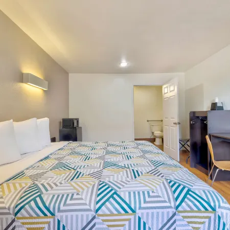 Motel 6 Bryan, TX - College Station