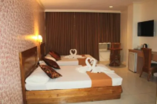 Rosas Garden Hotel Hotels near Quirino Grandstand