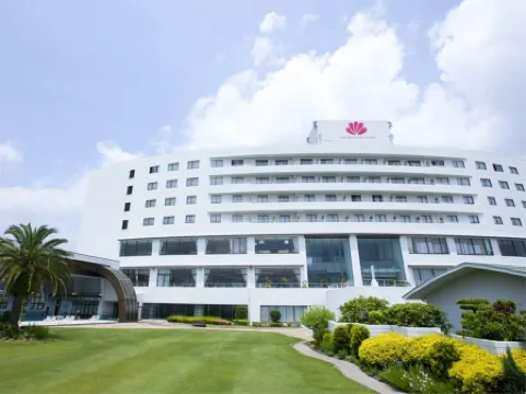 โรงแรมเจ นิชินัน รีสอร์ท