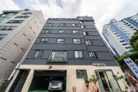 Wonju Mari Hotel Hotels near 원주CCC
