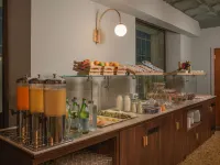 NH Venezia Santa Lucia Hotels near Venice Marina
