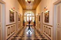 Halepa Hotel