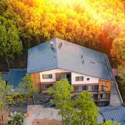 Utopia Forest Hotel Exterior