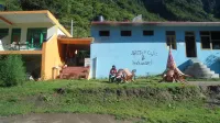 Hill Top Guest House Hotels near Tosh Waterfall