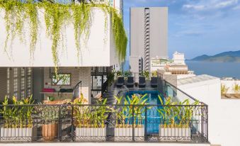 Aaron Boutique Hotel