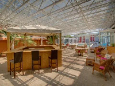 Hôtel Arles Plaza โรงแรมในอาร์ล