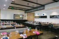 The Saguaro Palm Springs - breakfast