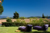 Villa Veneziano Suites & Villa Hotels near Pipis Boats | Ενοικίαση Σκαφών Λευκάδα