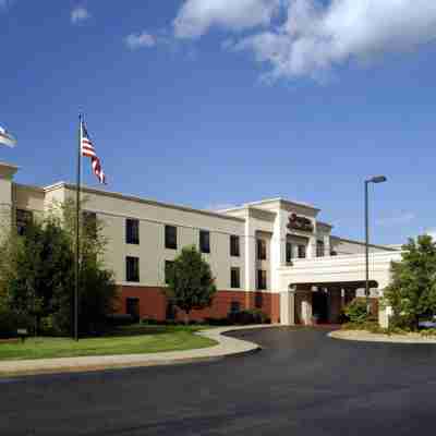 Hampton Inn & Suites Kalamazoo/Oshtemo Hotel Exterior