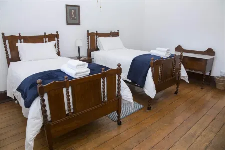 Roode Bloem Farm House