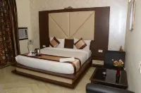 Hotel Shagun Residency Behror Hotels near Rao