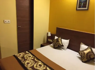 Hotel R B Residency Hotels near Shree Mahaprabhuji Ki Bethak 53