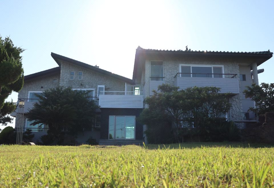 펜션 내부 전경