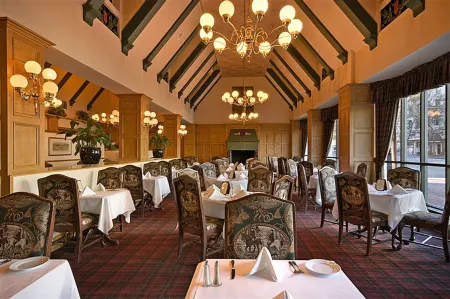 Hotel Whitcomb