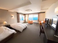 Seaside Hotel Taimaru Kaigetsu Hotels near Shinmachibashi theater [Awa odori]