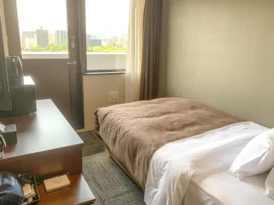 HOTEL LiVEMAX Sendai Kokubuncho Hotel di Sendai