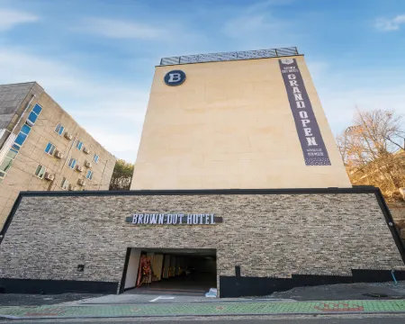 Changwon Uichang Brown Dot Changwon Buk-Myeon Branch โรงแรมในชางวอน