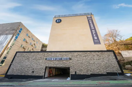 Changwon Uichang Brown Dot Changwon Buk-Myeon Branch