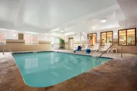 Spark by Hilton Washington Meadowlands Blvd - 2-Star
