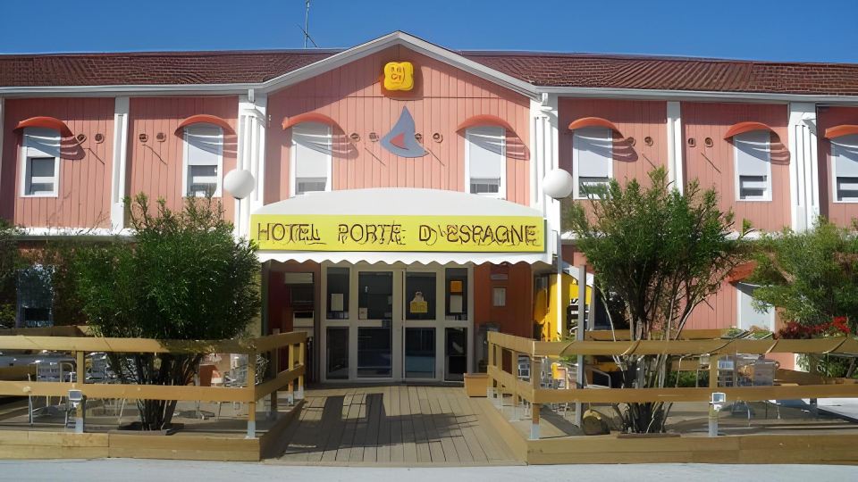Brit Hotel Porte d'Espagne